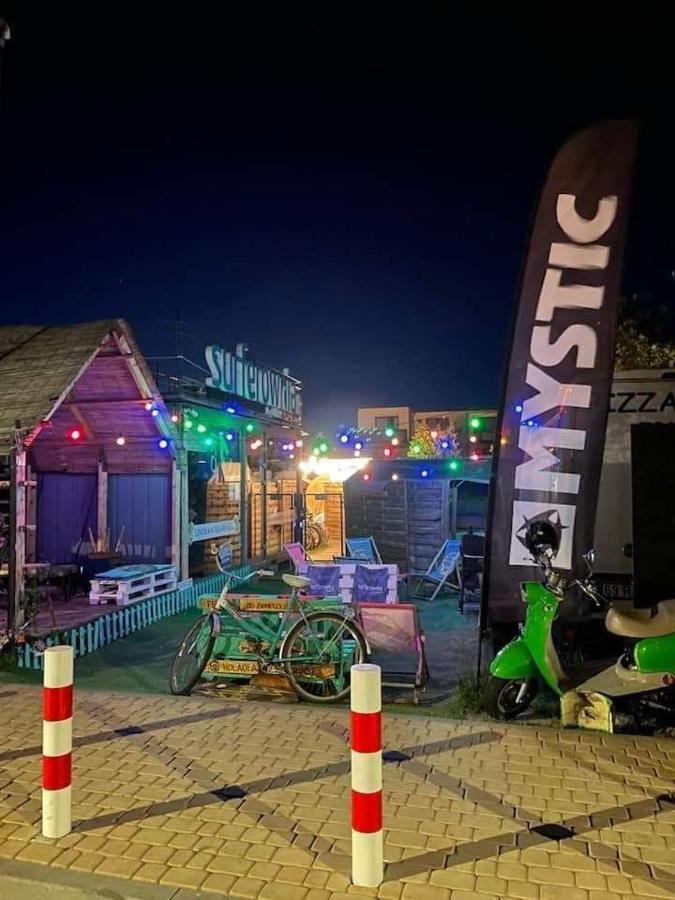 شقة Przyczepa Niewiadow Surf Wioska ياستارنيا المظهر الخارجي الصورة